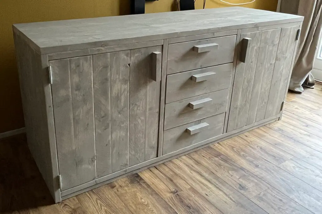 Dressoir